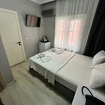 Pars Hotel Istanboel