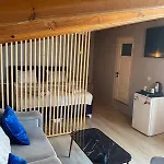 Hotel Pars *